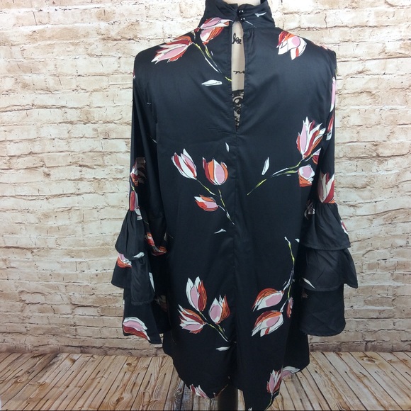 Jeuvre Choker Neck Layered Bell Sleeve Dress Small - Picture 8 of 13